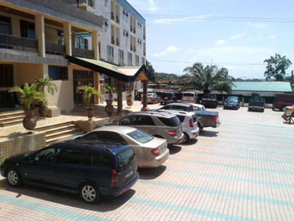 Sunset Hotel Kumasi Exterior foto